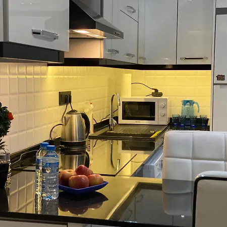 דירה 1+1 New Cozy In The Center Of Alanya. *