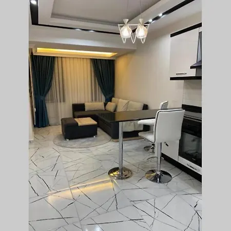 דירה 1+1 New Cozy In The Center Of Alanya.